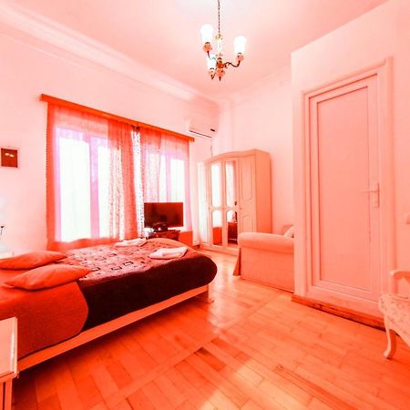 House 1899 Hotel Kutaisi Ngoại thất bức ảnh