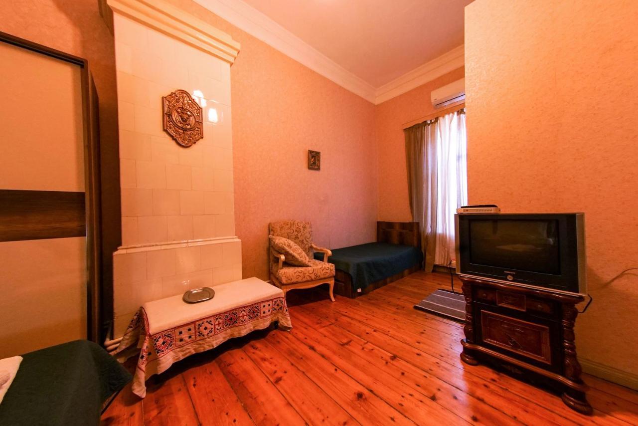 House 1899 Hotel Kutaisi Ngoại thất bức ảnh