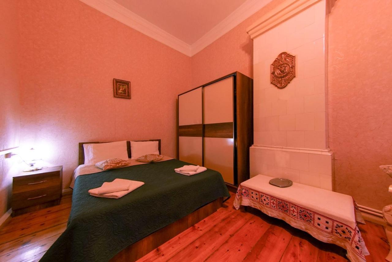 House 1899 Hotel Kutaisi Ngoại thất bức ảnh