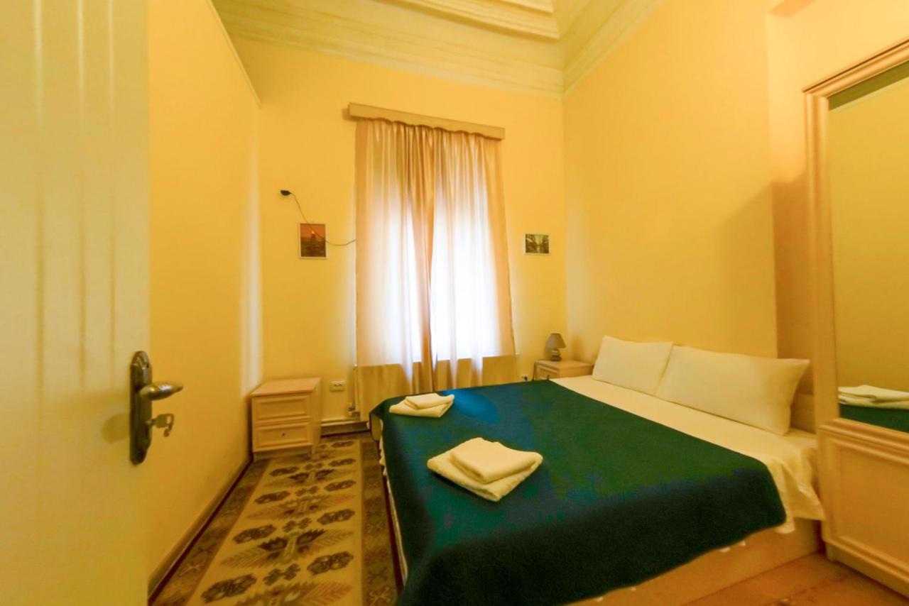 House 1899 Hotel Kutaisi Ngoại thất bức ảnh