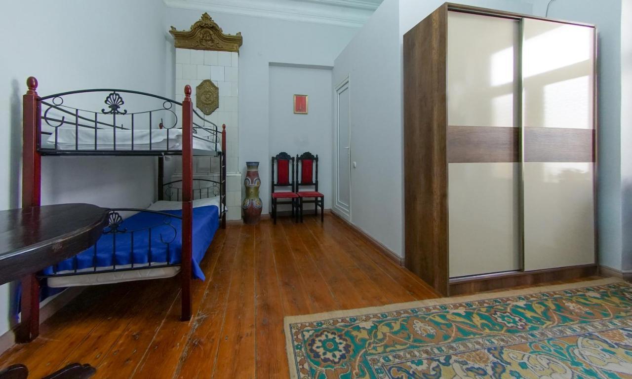 House 1899 Hotel Kutaisi Ngoại thất bức ảnh